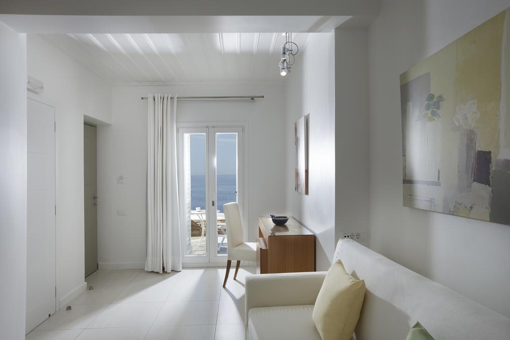Selana Suites Chrisopigi  ภายนอก รูปภาพ
