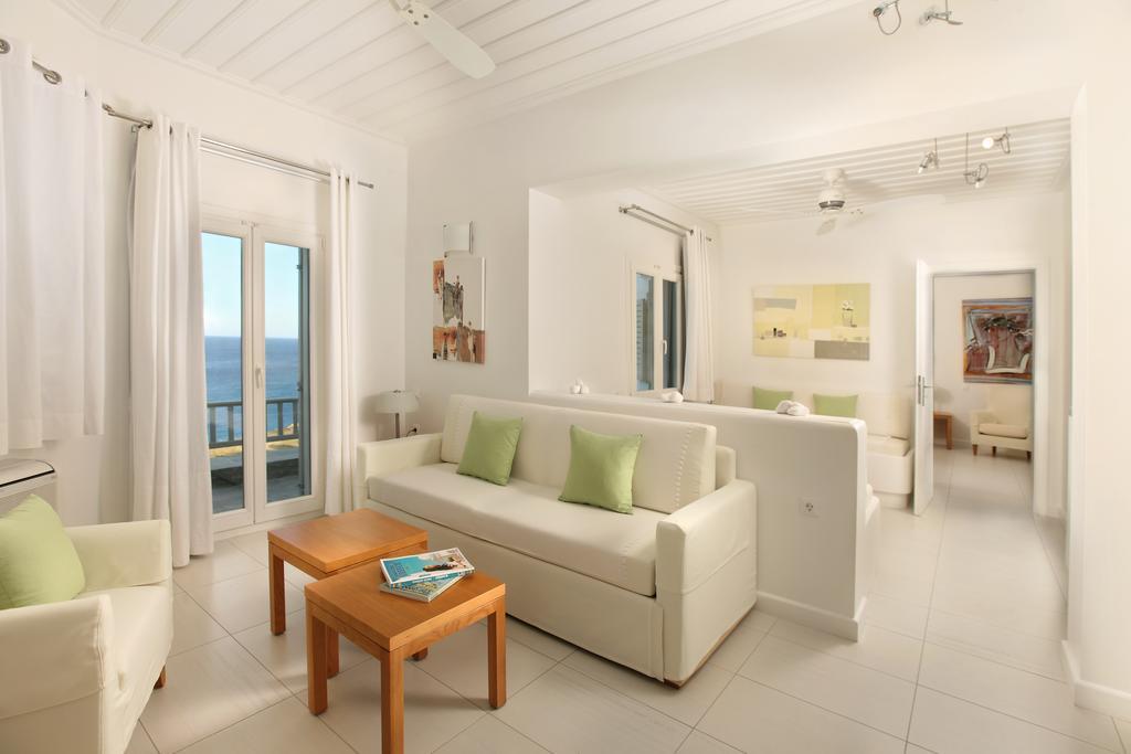 Selana Suites Chrisopigi  ภายนอก รูปภาพ