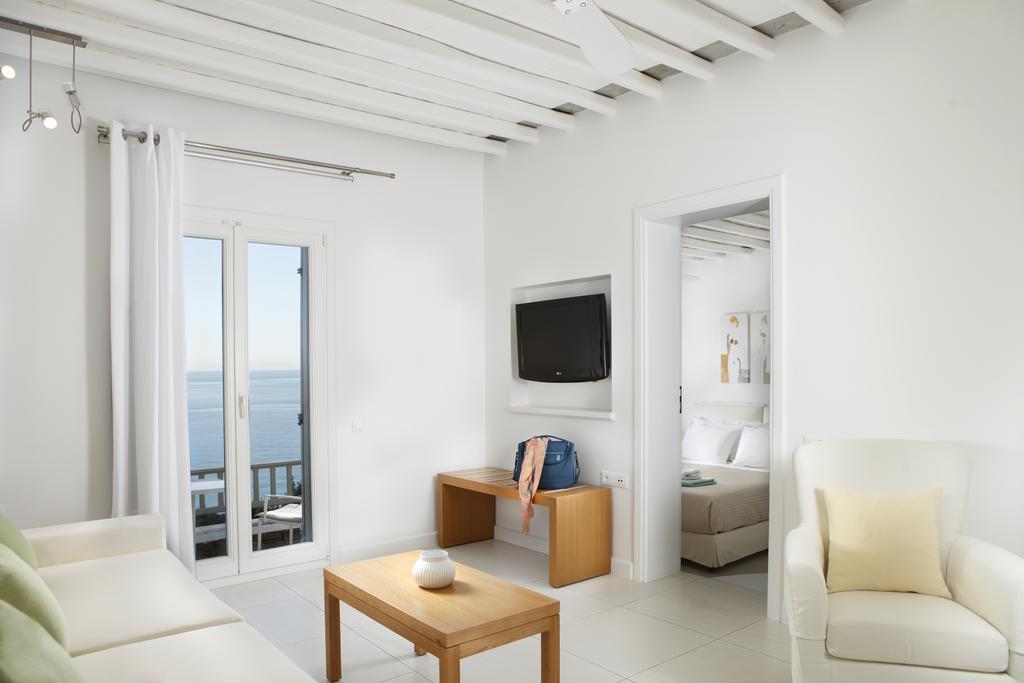 Selana Suites Chrisopigi  ภายนอก รูปภาพ